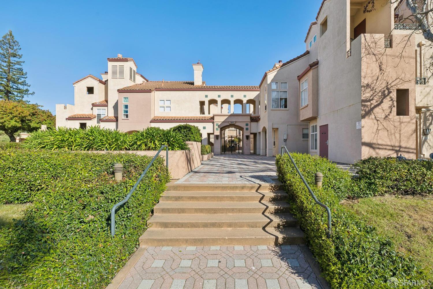 1951 O'Farrell Street, Unit 415 San Mateo, CA 94403 - Photo 3 of 47