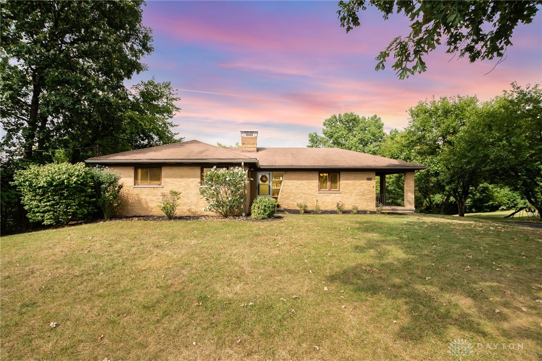 6716 Springdale Road Cincinnati, OH 45247 - Photo 1 of 31