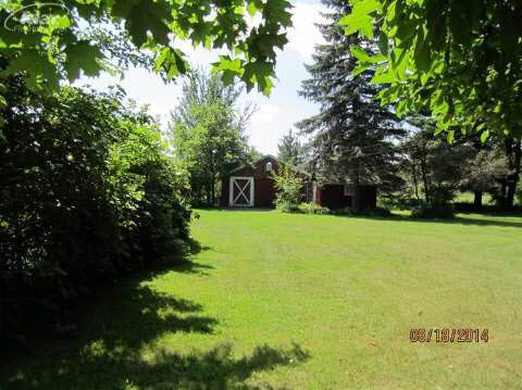 8333 Coldwater Road Flushing, MI 48433 - Photo 3 of 16