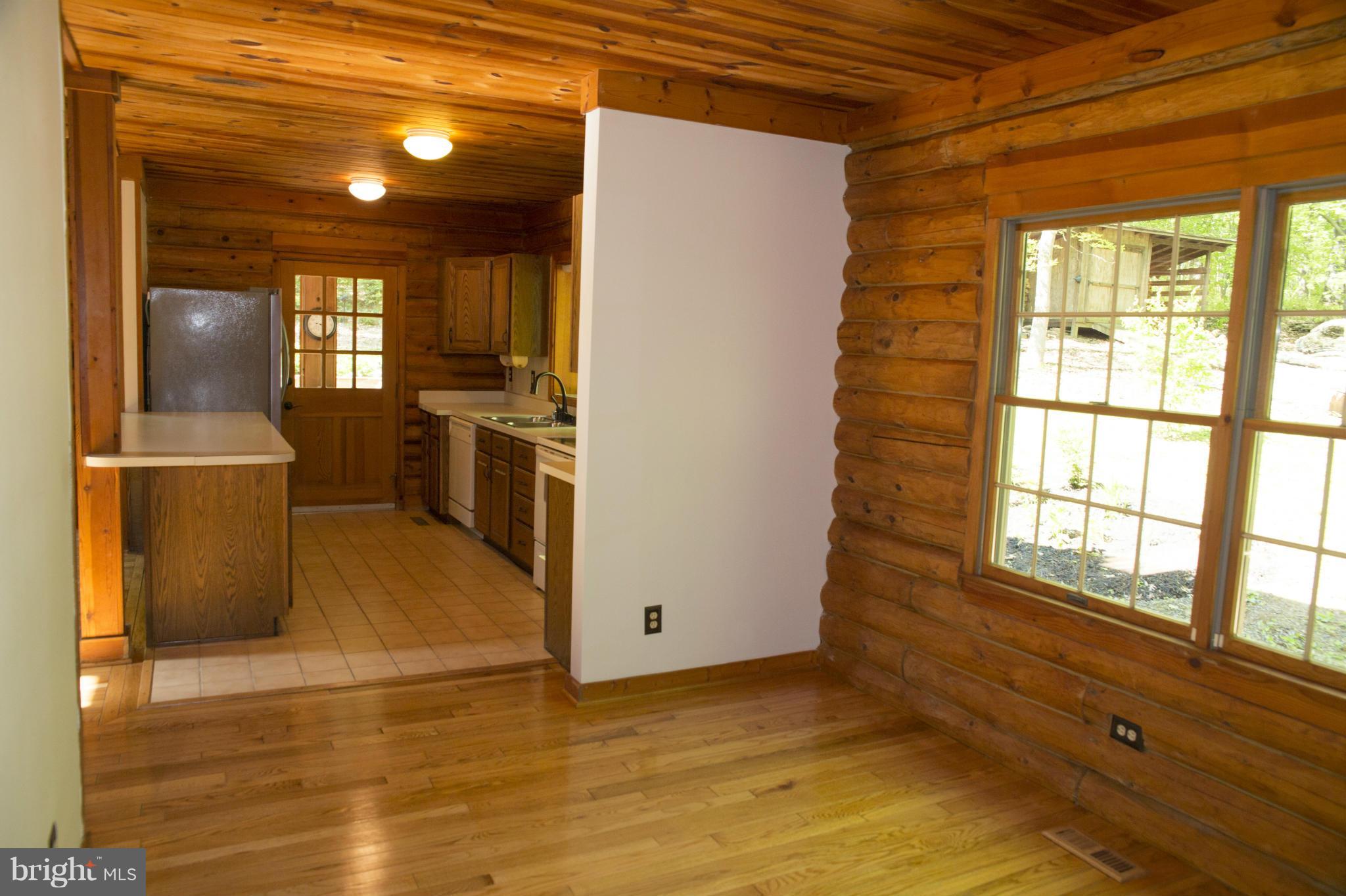 4323 Church Road Hampstead, MD 21074 - Photo 11 of 28 Dining Room