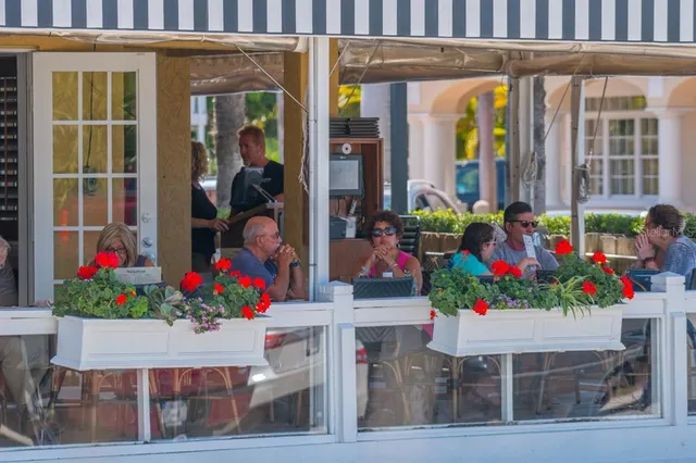 $469,900 | 8711 51st Avenue West, Bradenton, FL 34210