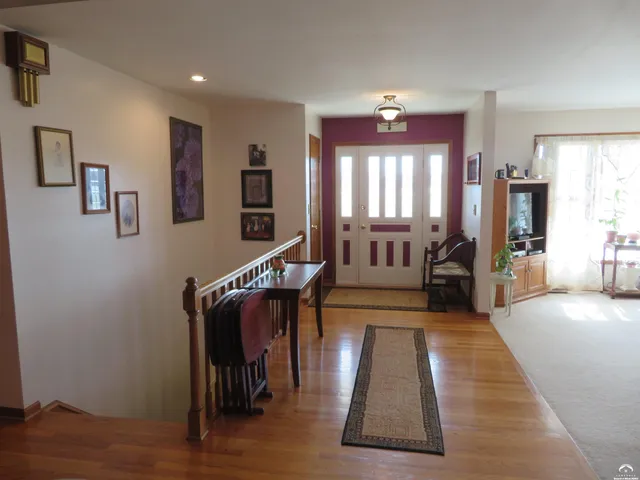 $425,800 | 302 West Cynthia Street, McLouth, KS 66054