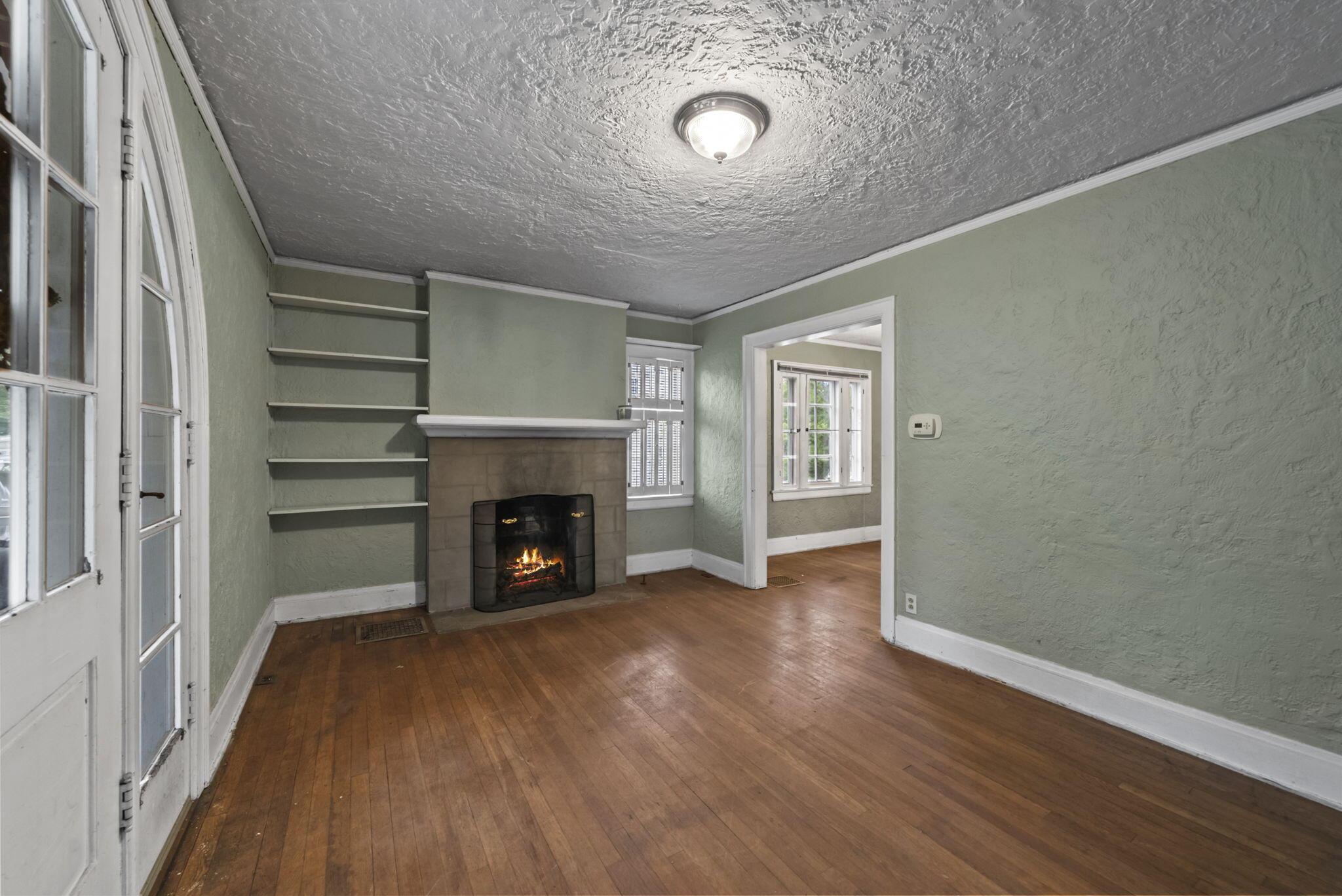 1875 Roxbury Road Upper Arlington, OH 43212 - Photo 71 of 97 Living Room