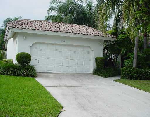 8668 Vía Giula, Unit 1 Boca Raton, FL 33496 - Photo 2 of 8 Additional Photo