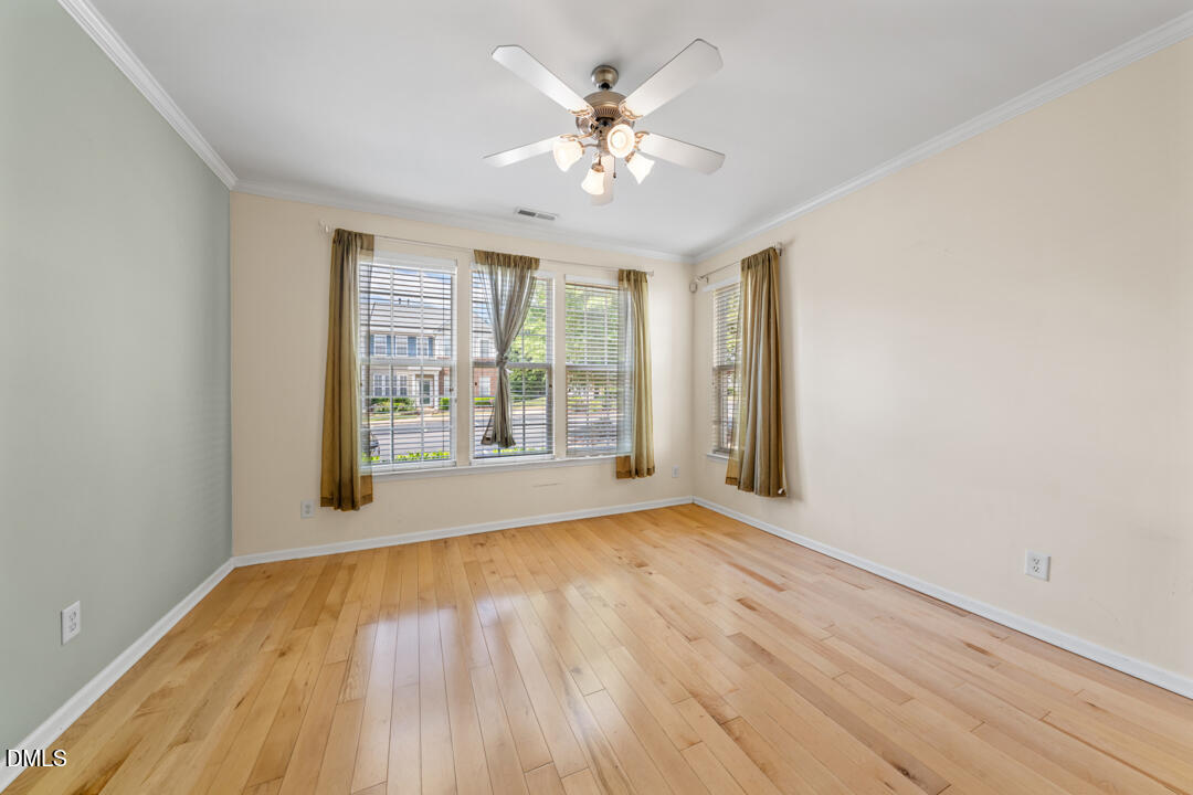7831 Silverthread Lane Raleigh, NC 27617 - Photo 6 of 24 DSC09746