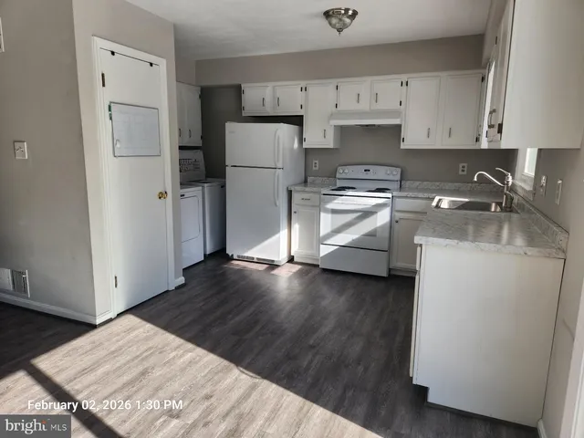 $1,600 | 1329 Robinhood Lane, Front Royal, VA 22630