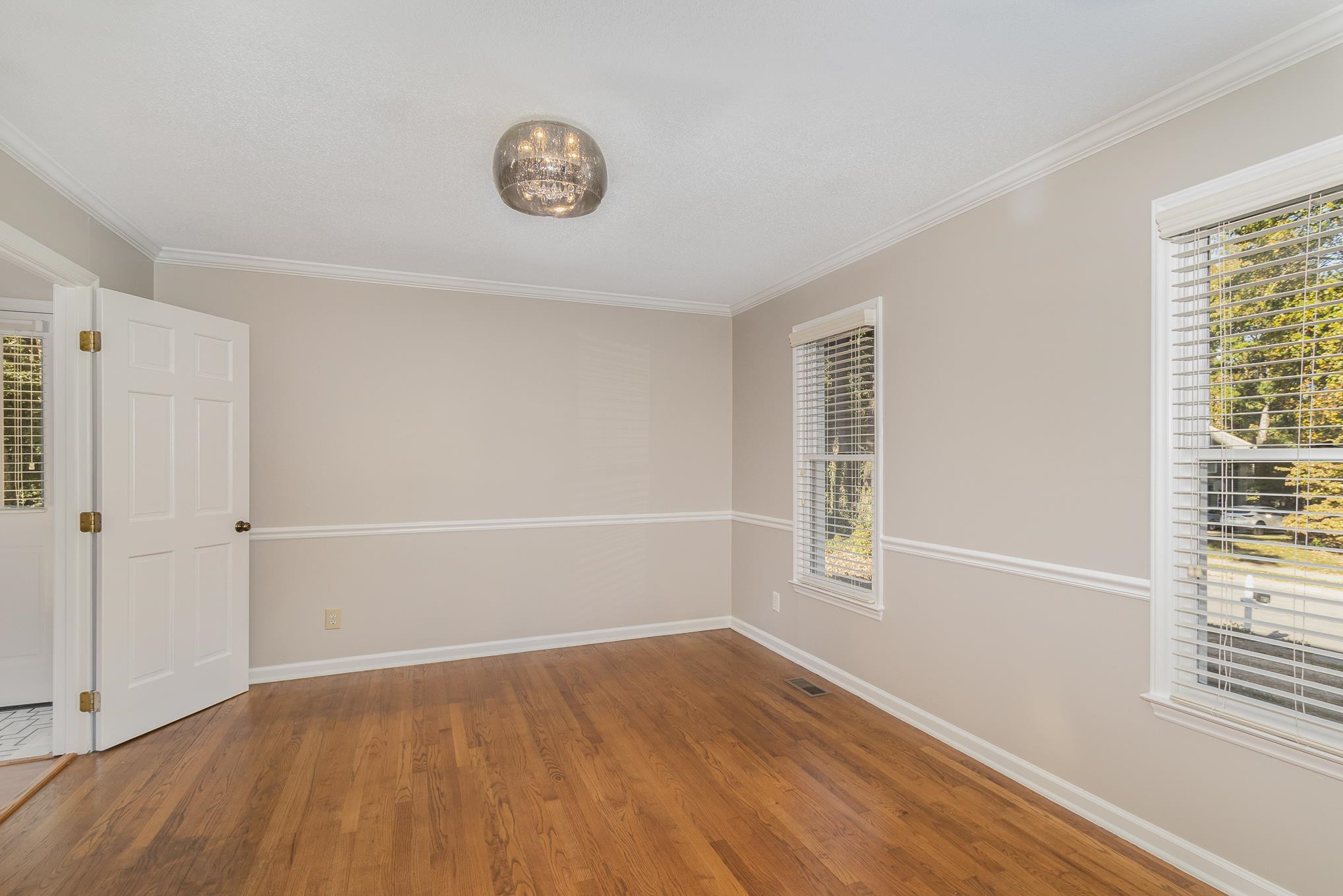 7305 Glendower Road Raleigh, NC 27613 - Photo 3 of 30 Dining Room
