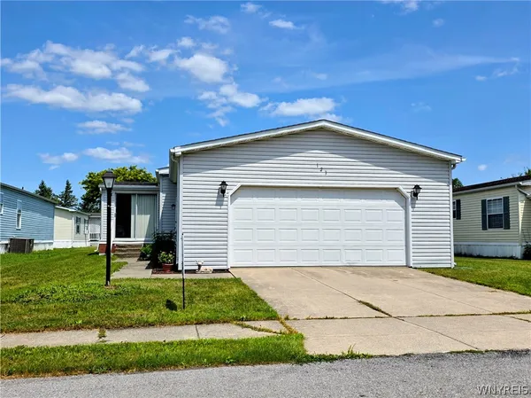 $99,900 | 123 Golden Pond Parkway, Newstead, NY 14001