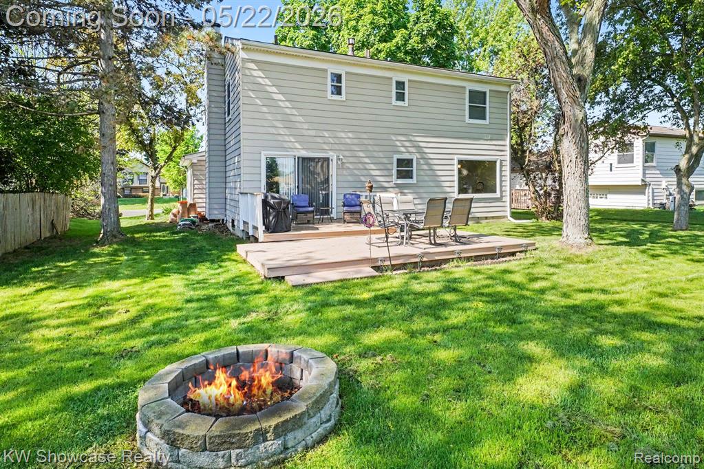 40652 Village Wood Road Novi, MI 48375 - Photo 25 of 37