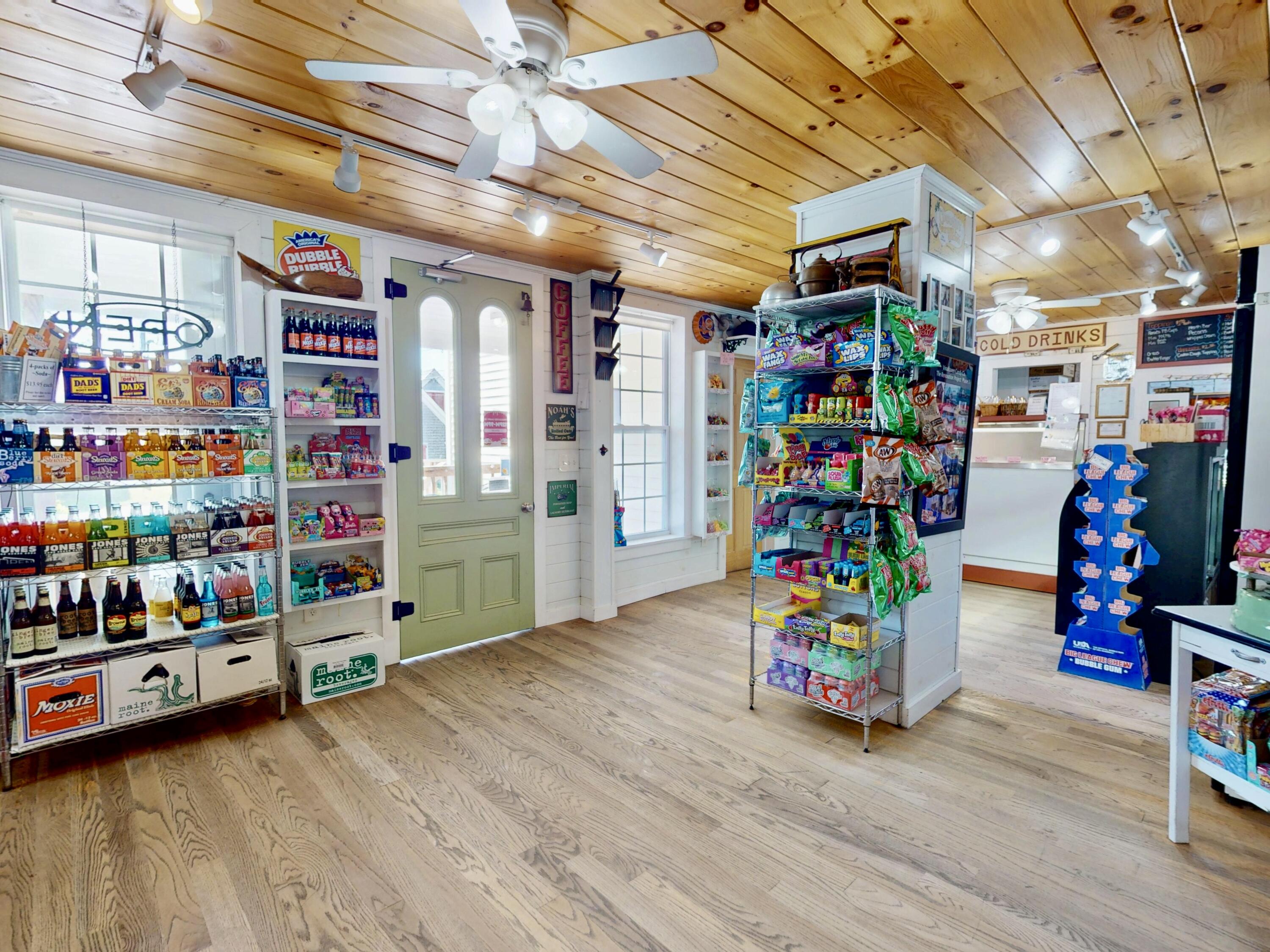 62 West Main Street Vinalhaven, ME 04863 - Photo 9 of 65