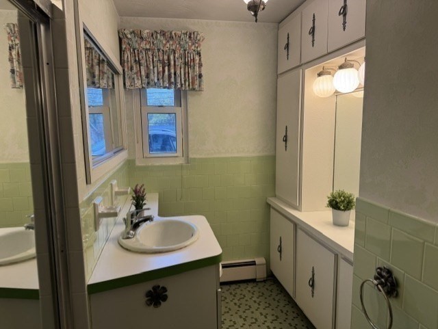 6 Ruth Drive Framingham, MA 01701 - Photo 17 of 21