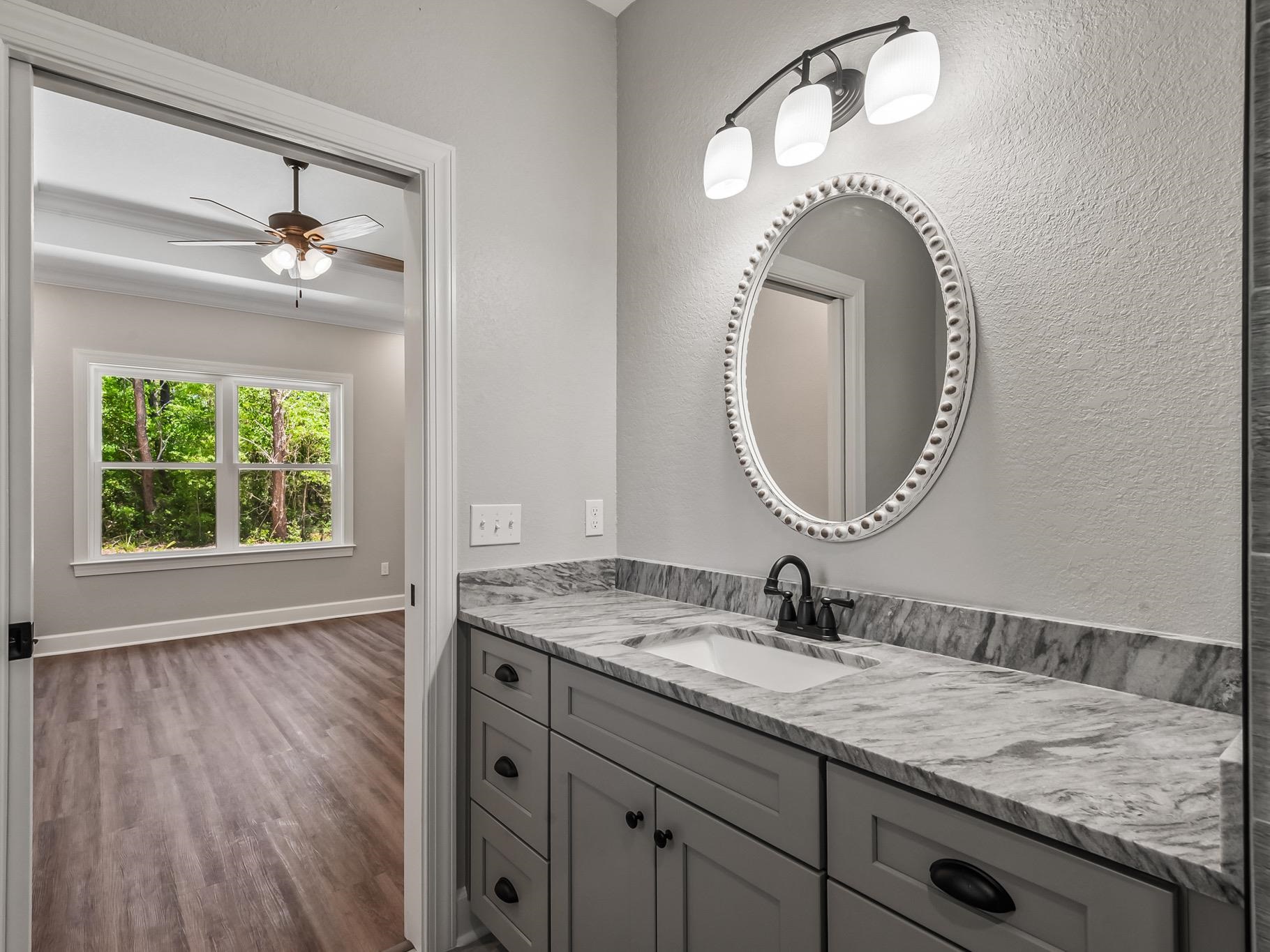 151 Georgia Street Carrabelle, FL 32322 - Photo 4 of 15