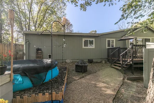 $219,950 | 131 North Garfield Street, Bonner Springs, KS 66012