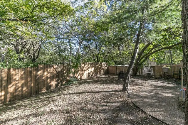 $219,950 | 131 North Garfield Street, Bonner Springs, KS 66012