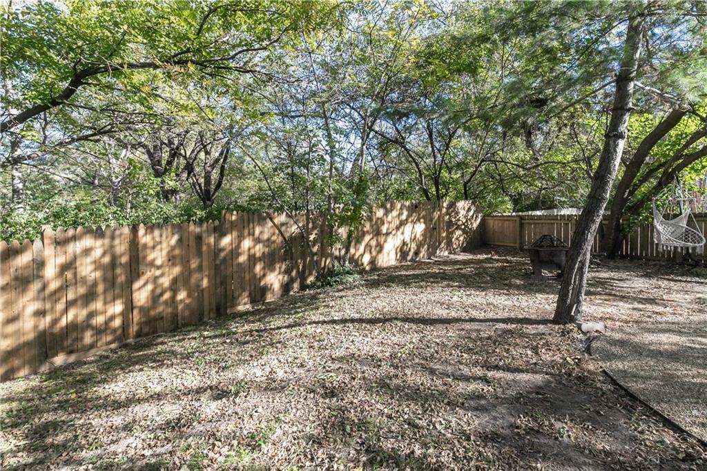 131 North Garfield Street Bonner Springs, KS 66012 - Photo 14 of 47