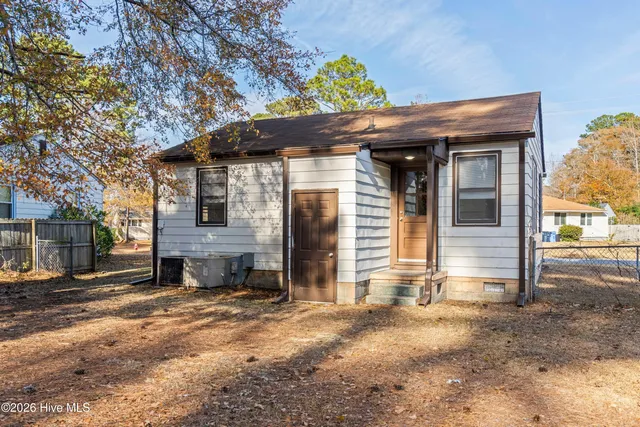 $157,900 | 514 New River Drive, Jacksonville, NC 28540