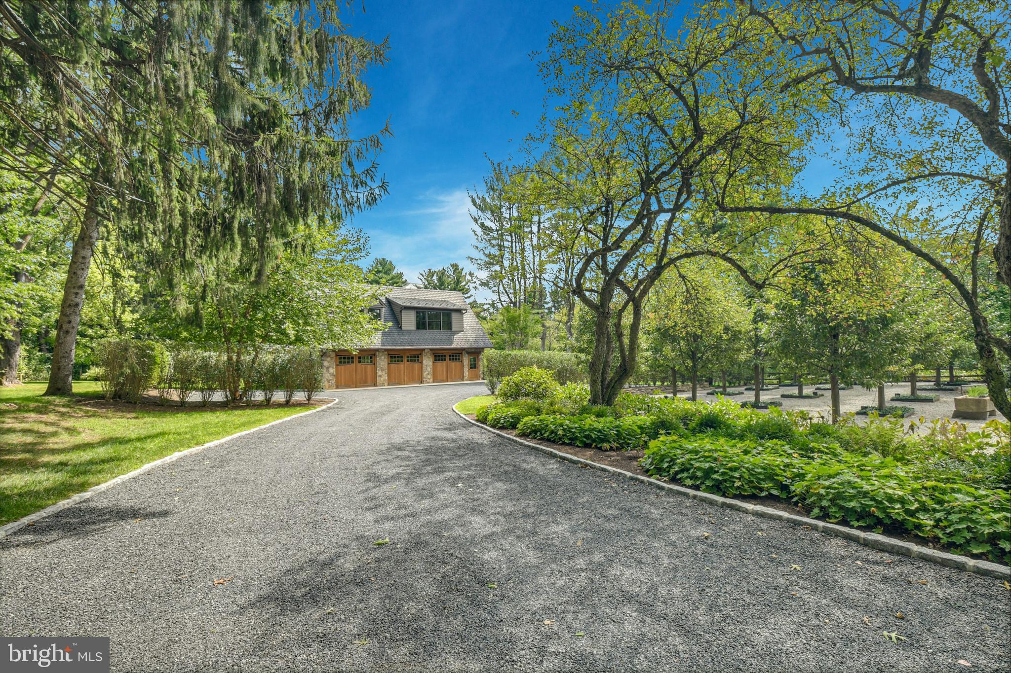 7043 Phillips Mill Road New Hope, PA 18938 - Photo 16 of 84