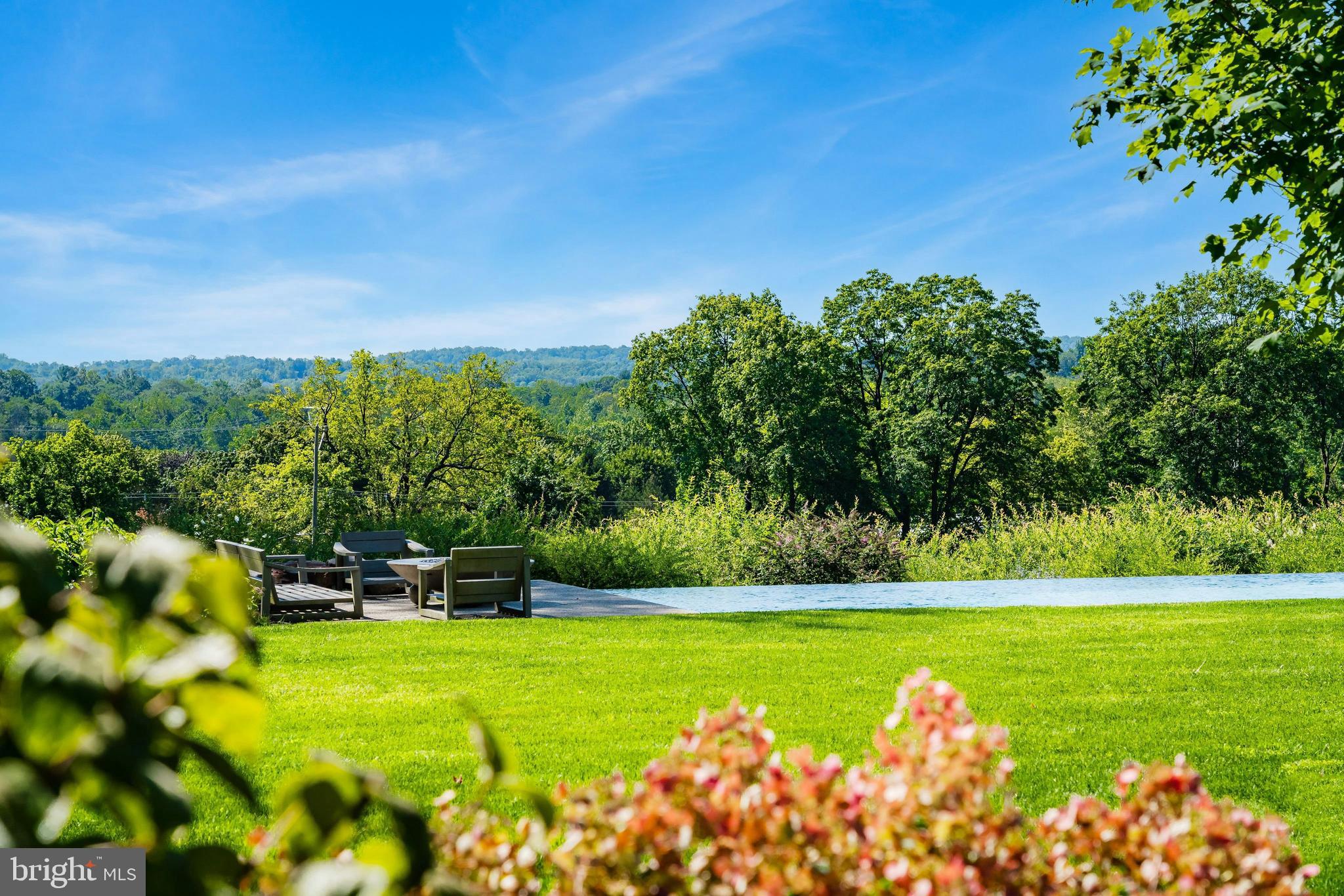 7043 Phillips Mill Road New Hope, PA 18938 - Photo 4 of 84