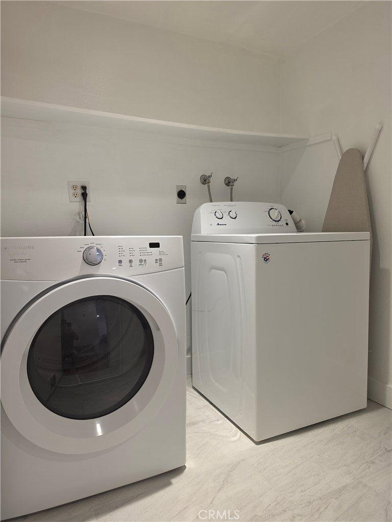 21 Rustling Wind Irvine, CA 92612 - Photo 14 of 32 your own laundry room