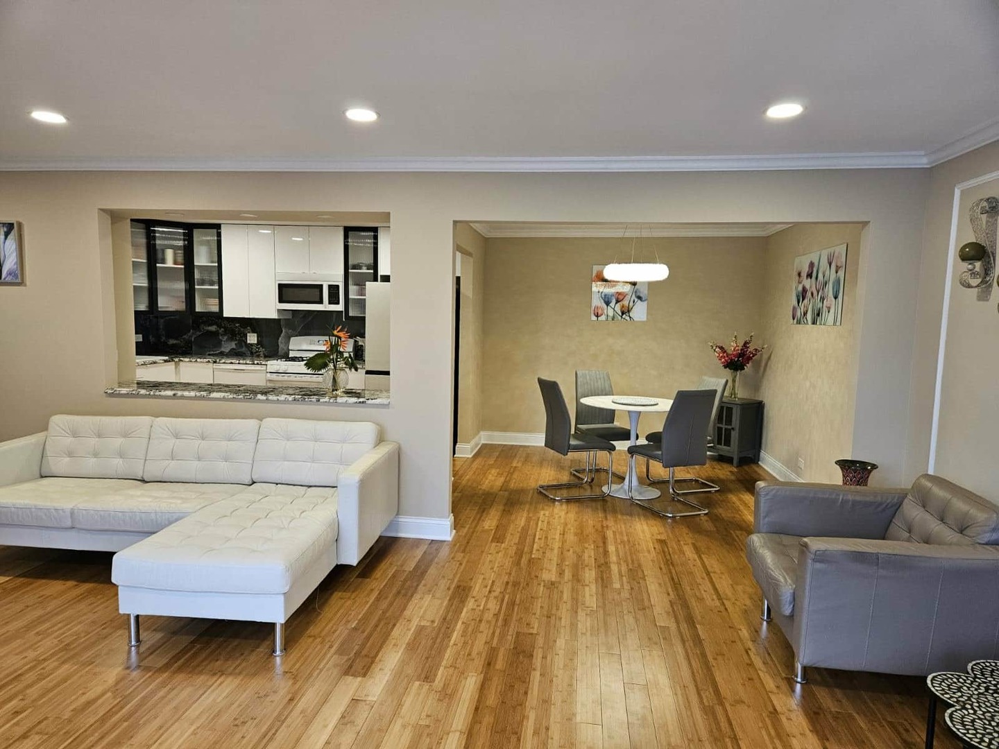 200 Lake Boulevard, Unit 402 Buffalo Grove, IL 60089 - Photo 9 of 26