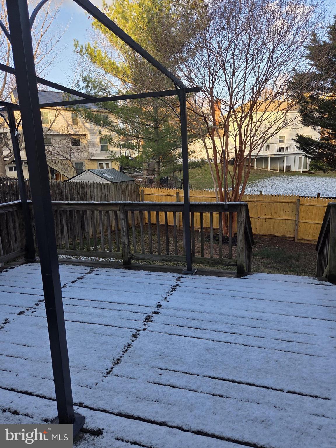 17535 Longview Lane Olney, MD 20832 - Photo 20 of 24 Deck & private fence