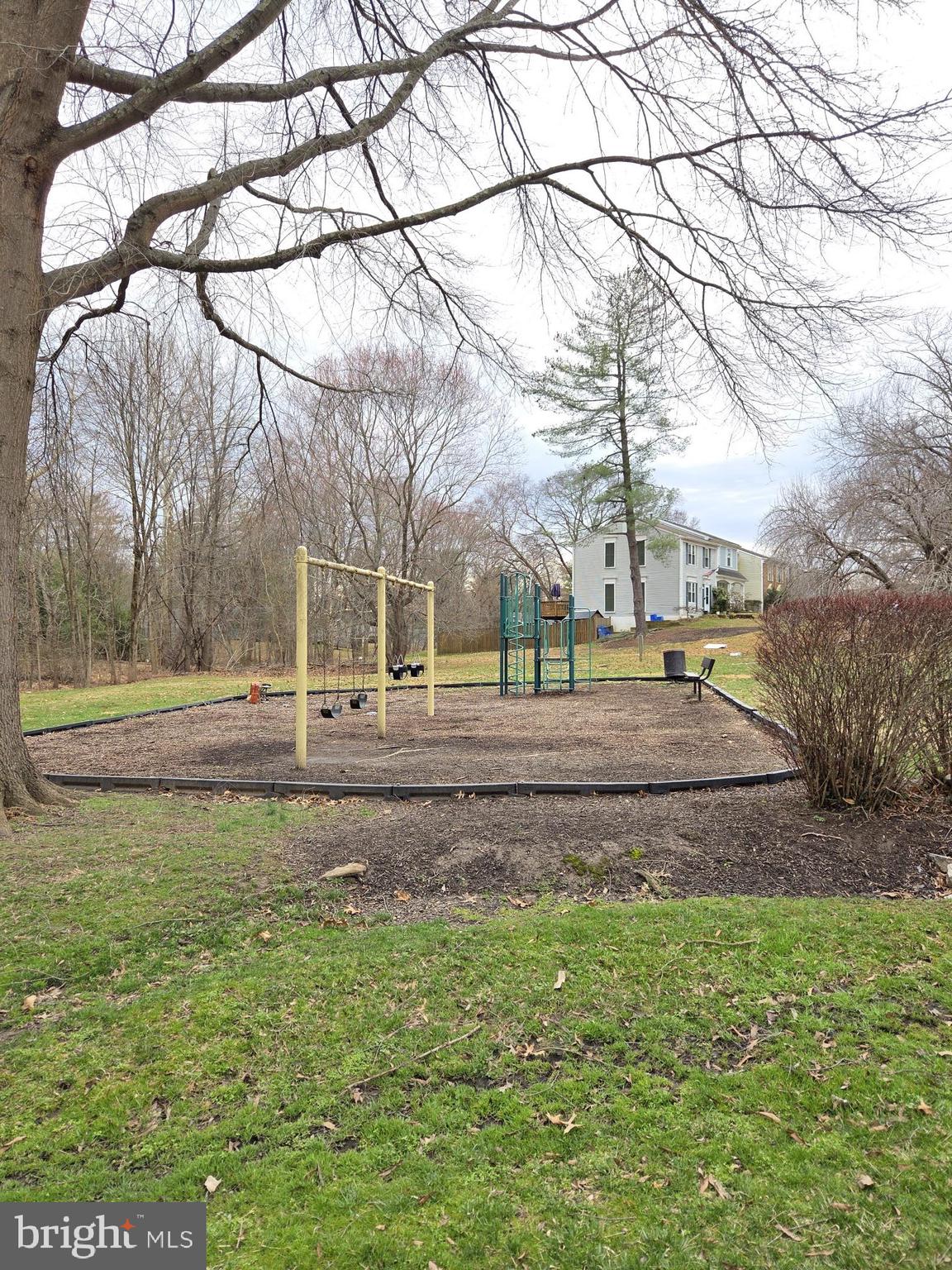 17535 Longview Lane Olney, MD 20832 - Photo 22 of 24 Tot lot