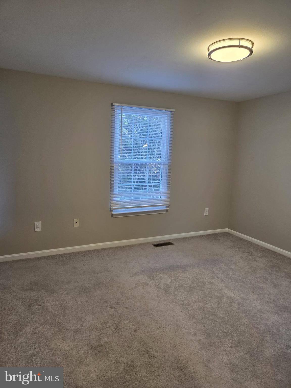 17535 Longview Lane Olney, MD 20832 - Photo 9 of 24 First Bedroom