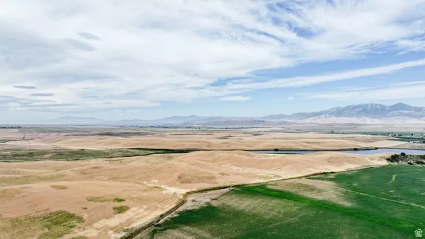$680,000 | 6800 North 1200 West, Preston, ID 83263