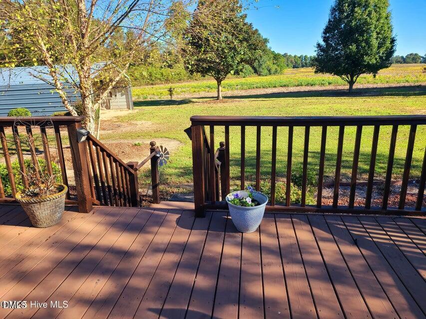 1000 High House Road Clinton, NC 28328 - Photo 6 of 36 a view of a chairs and tables in the balcony