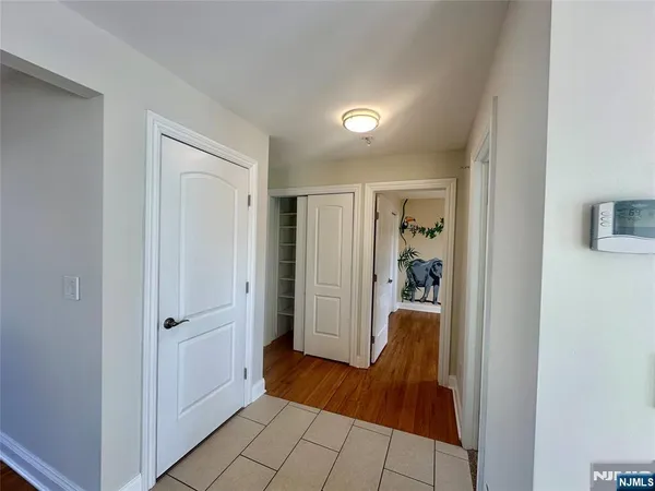 $3,000 | 129 Scoles Avenue, Unit 1, Clifton, NJ 07012