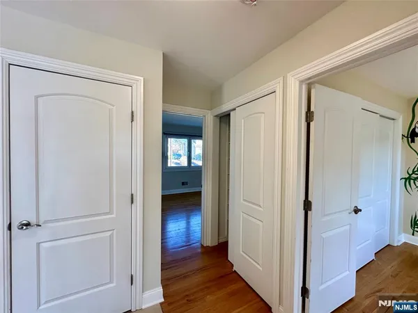 $3,000 | 129 Scoles Avenue, Unit 1, Clifton, NJ 07012