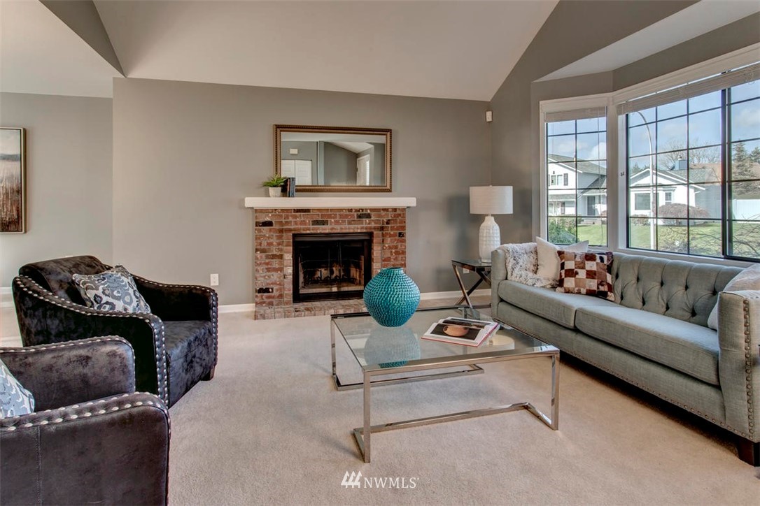 5011 Northeast 21st Street Renton, WA 98059 - Photo 3 of 21