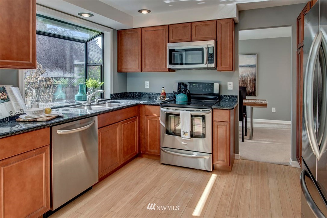 5011 Northeast 21st Street Renton, WA 98059 - Photo 8 of 21