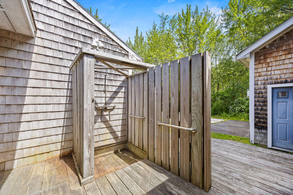 13 Community House Road Kennebunkport, ME 04046 - Photo 30 of 49 grb_shill_13communityhouserdkennebunkpor