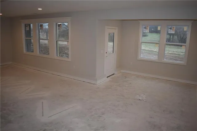 $579,900 | 1059 Fir Lane, Liberty, MO 64068