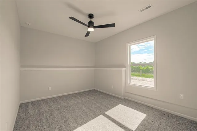 $579,900 | 1059 Fir Lane, Liberty, MO 64068