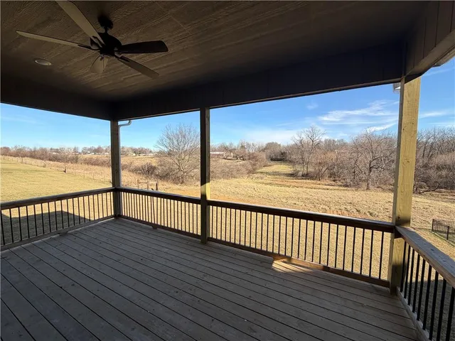 $579,900 | 1059 Fir Lane, Liberty, MO 64068