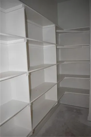 $579,900 | 1059 Fir Lane, Liberty, MO 64068