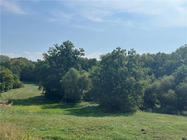 $579,900 | 1059 Fir Lane, Liberty, MO 64068