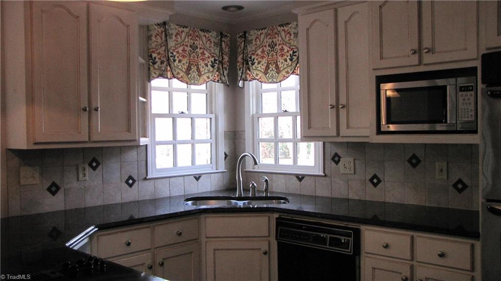 1107 Tussey Road Lexington, NC 27295 - Photo 8 of 25 Gallery Image 8