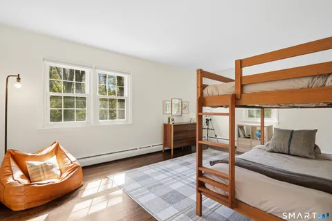 $1,250,000 | 107 Barclay Drive, Stamford, CT 06903