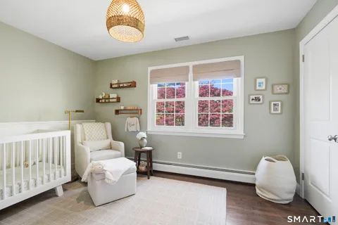$1,250,000 | 107 Barclay Drive, Stamford, CT 06903
