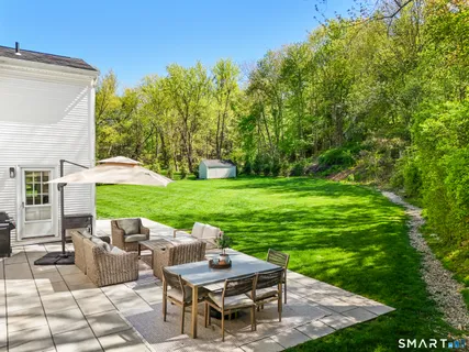 $1,250,000 | 107 Barclay Drive, Stamford, CT 06903