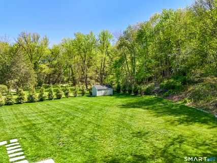 $1,250,000 | 107 Barclay Drive, Stamford, CT 06903