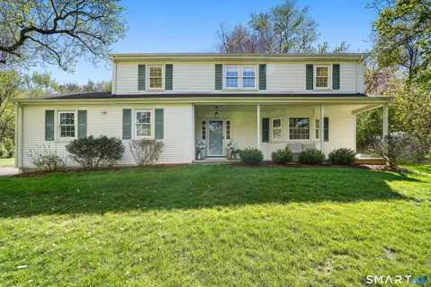 $1,250,000 | 107 Barclay Drive, Stamford, CT 06903
