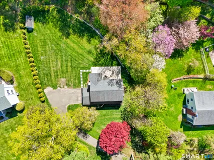$1,250,000 | 107 Barclay Drive, Stamford, CT 06903