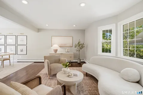 $1,250,000 | 107 Barclay Drive, Stamford, CT 06903