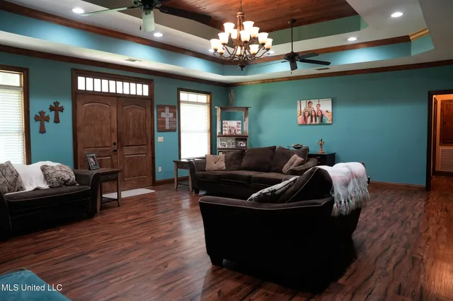 $424,500 | 2011 Guy Barkdull Road, Summit, MS 39666