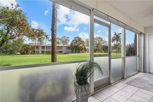 $119,000 | 1929 Southwest Palm City Road, Unit 15B, Stuart, FL 34994