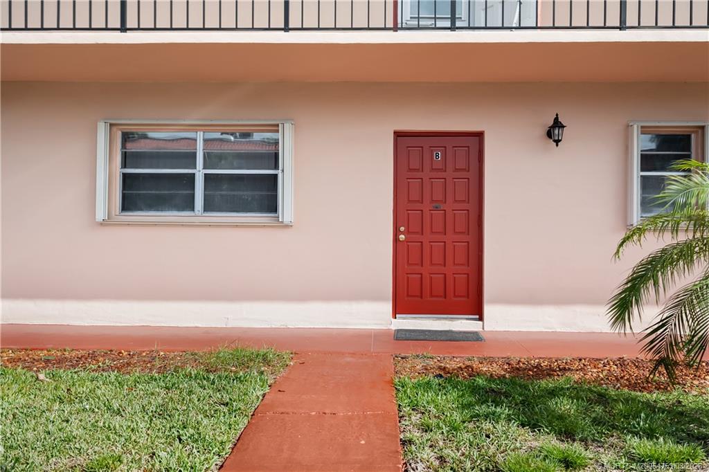 1929 Southwest Palm City Road, Unit 15B Stuart, FL 34994 - Photo 24 of 34